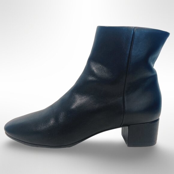 Balenciaga Women’s Black Leather Block Heel Ankle Boots Logo Size EU 38 US 8 - Picture 6 of 16